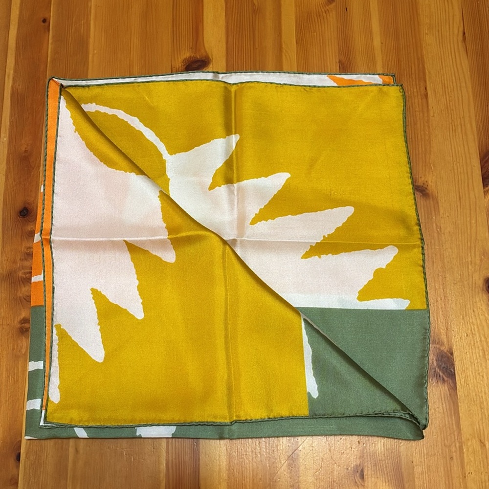 Vintage Vera, Colorful Abstract Art Silk Scarf, made in USA - Picture 3 of 10
